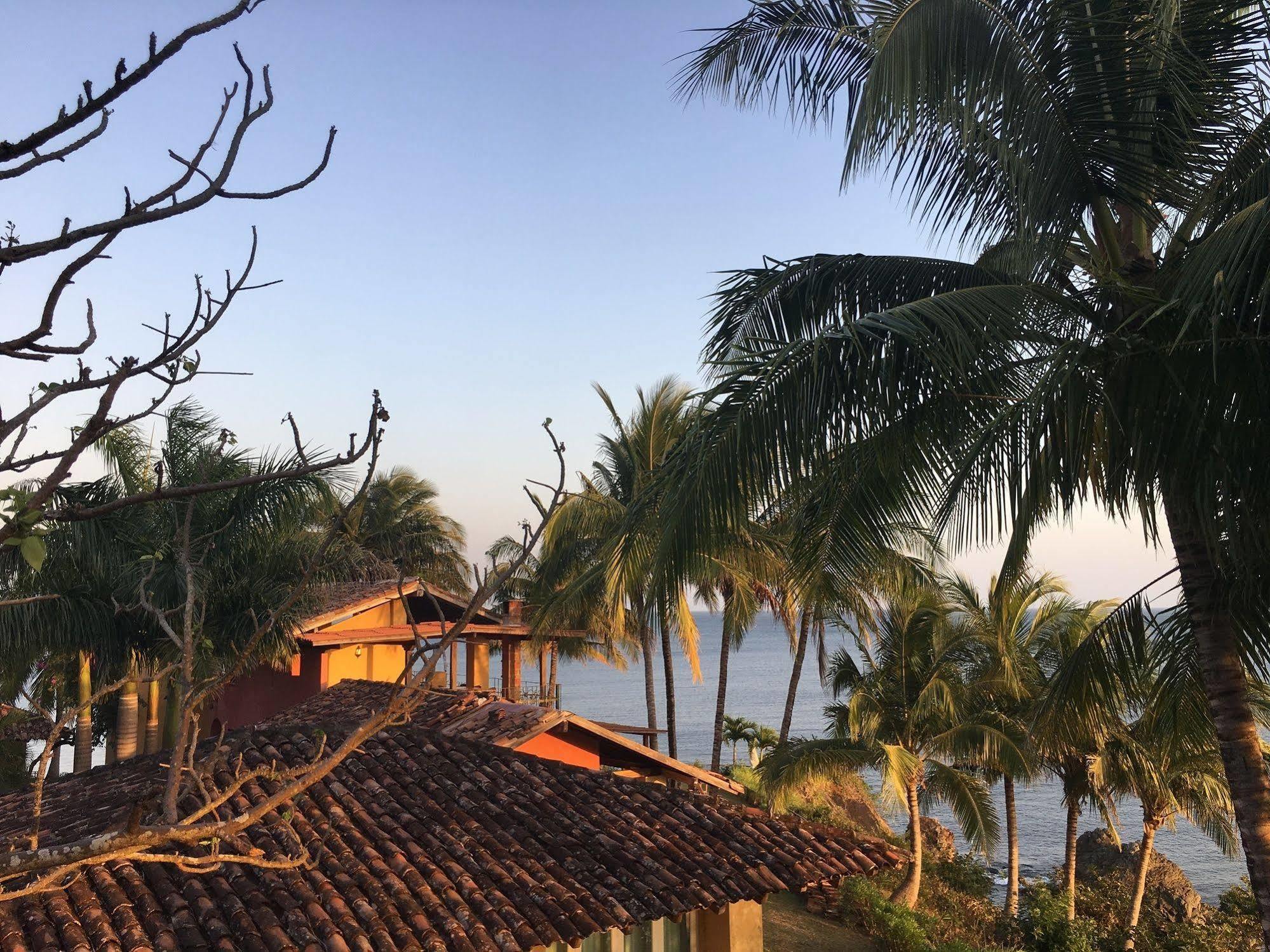 Hotel Punta Franca Jobal Ngoại thất bức ảnh