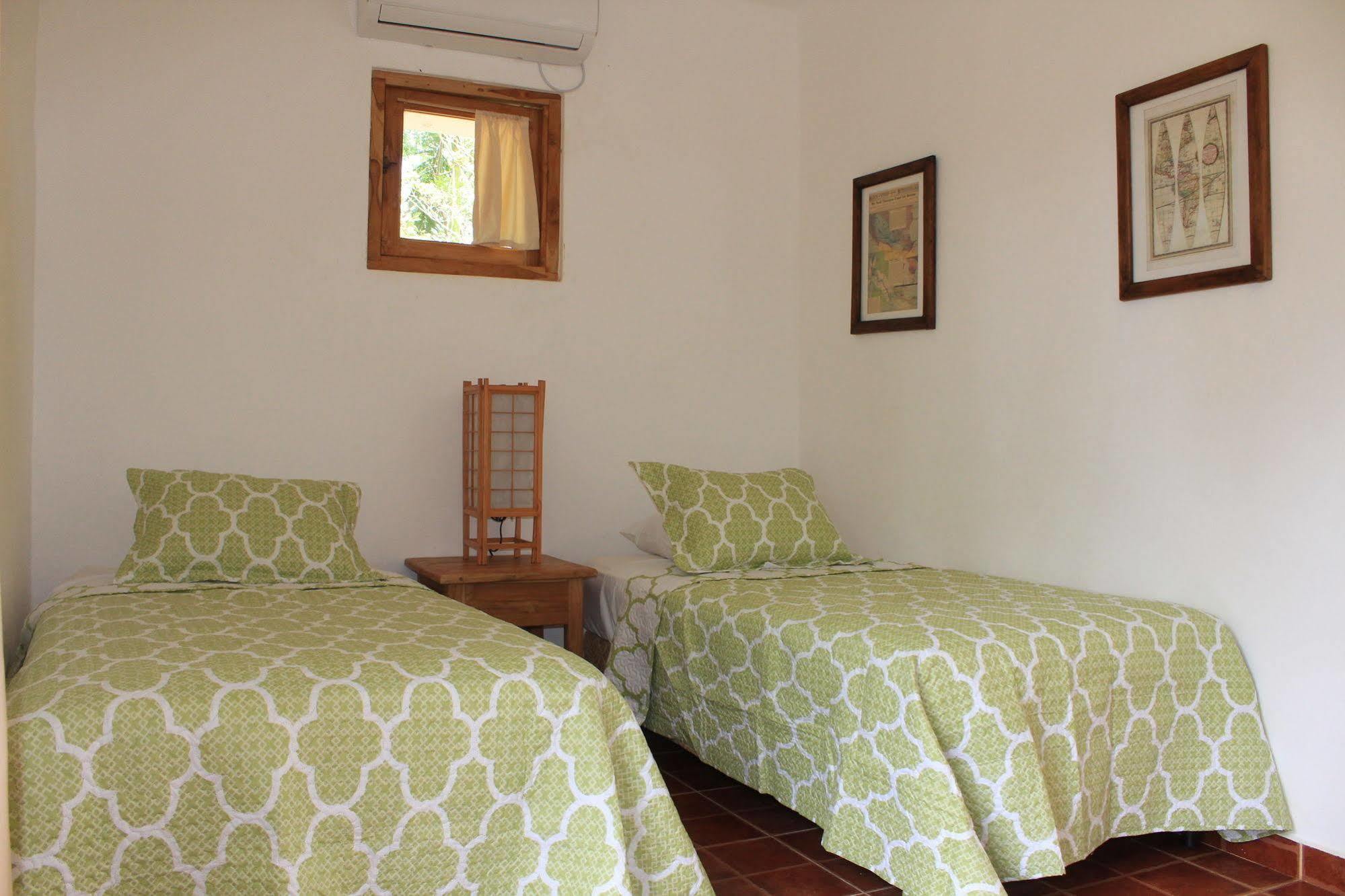 Hotel Punta Franca Jobal Ngoại thất bức ảnh